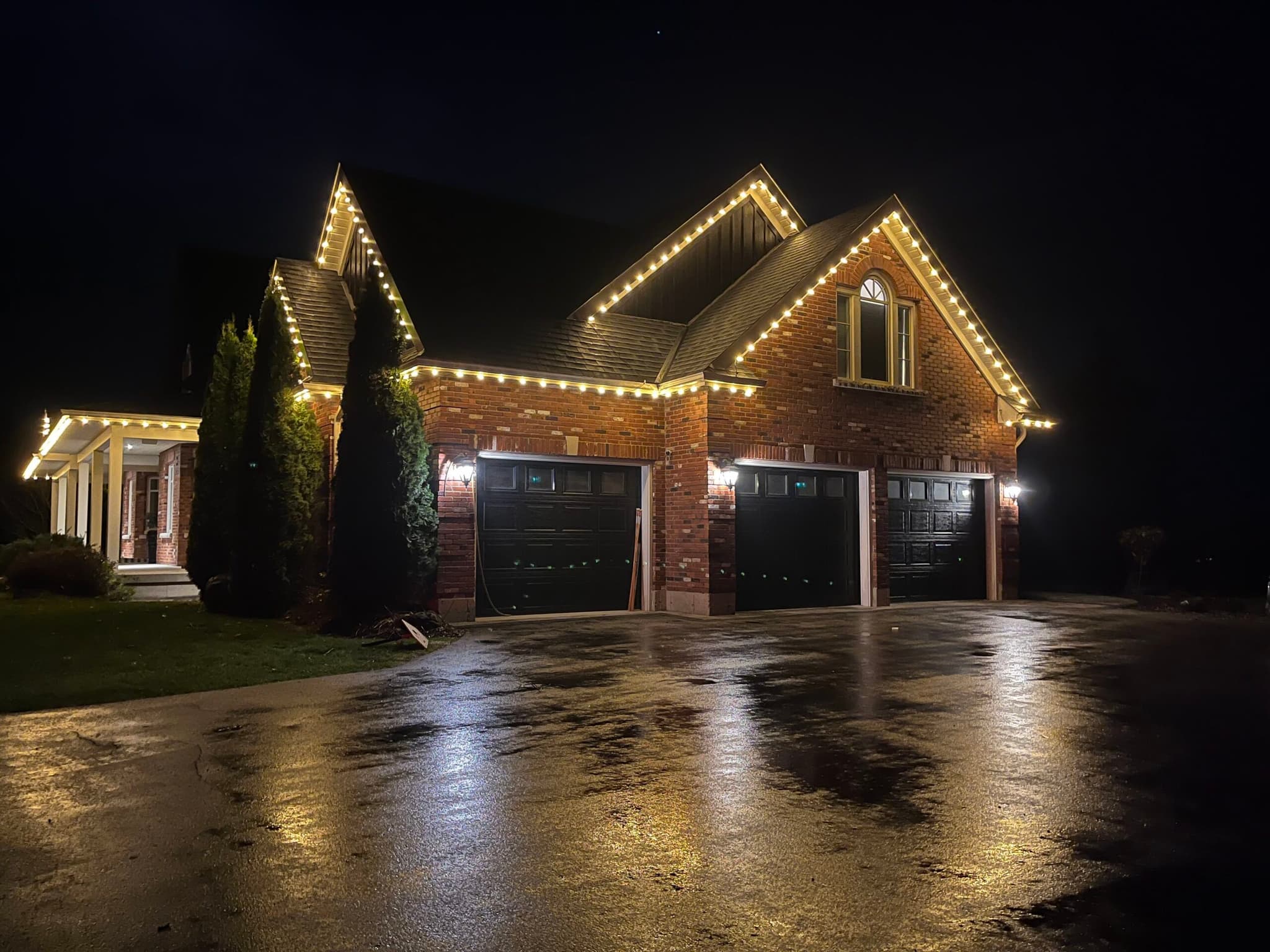 Holiday & Christmas Lighting work by a 2026 Service Excellence Award winner