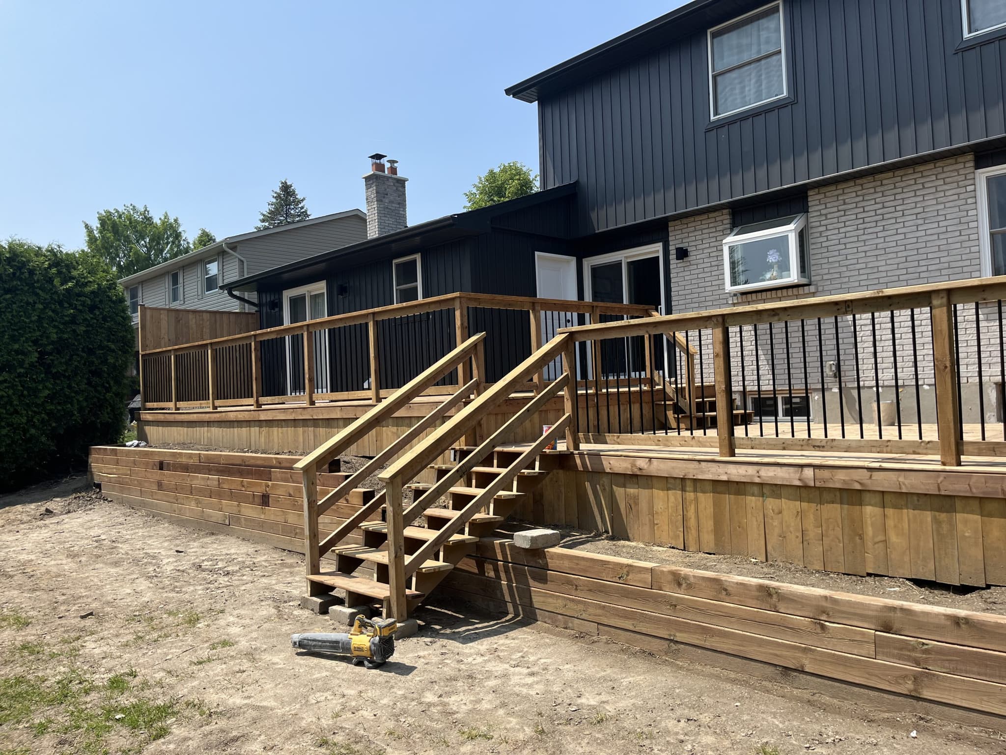 Deck Building work by a 2026 Service Excellence Award winner